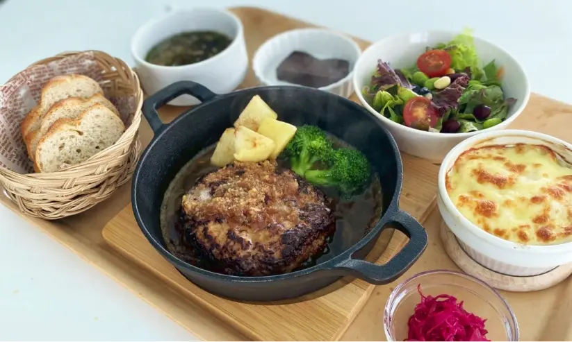 島豚のハンバーグ